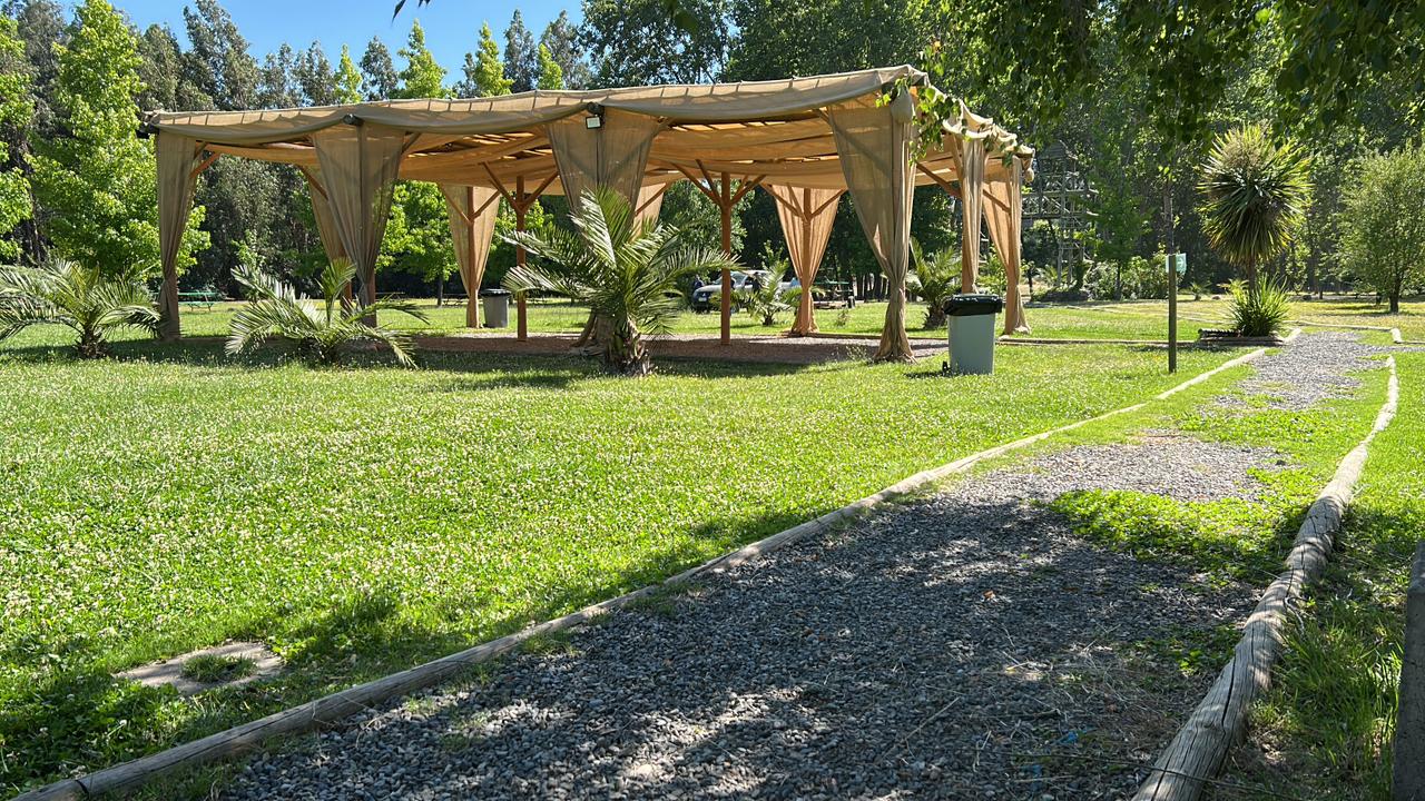 Carpa Forest Madera & Arpillera