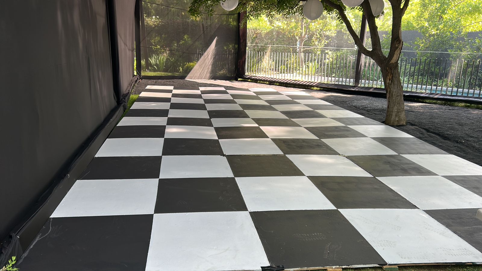 Arriendo de Pista de Baile Damero Profesional